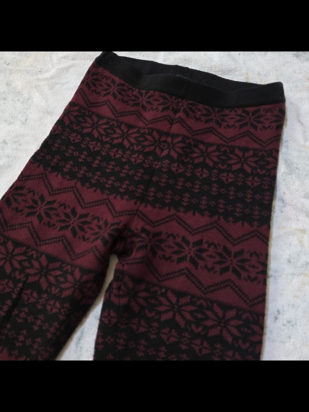 Forever 21 Girls Burgundy and Black Fair Isle Patterned Leggings